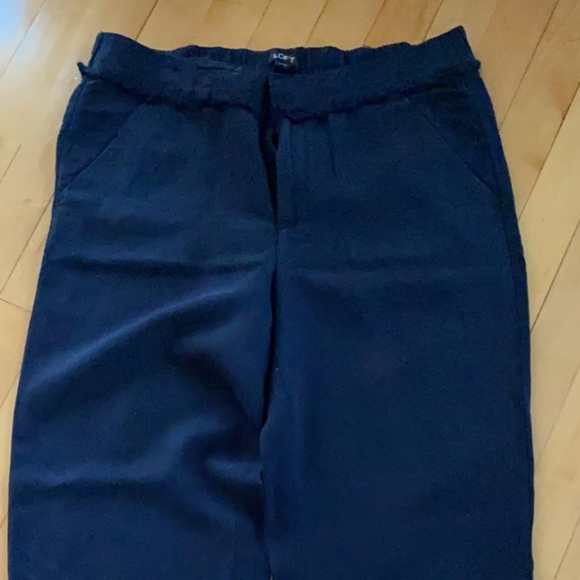 Never worn LOFT navy linen pants - Picture 3 of 7